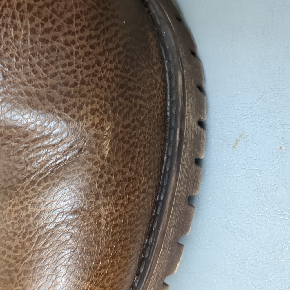 Mia Women's Ribbed Chelsea Boot - Picture 5 of 9